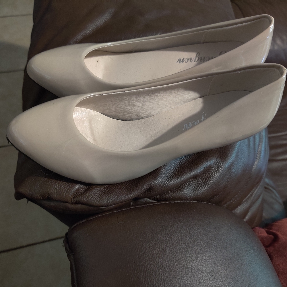 Beige shoes